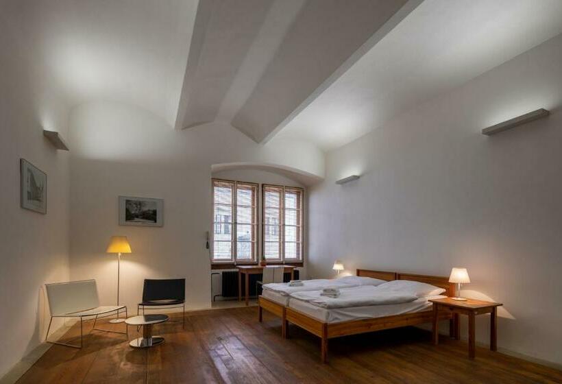 اتاق استاندارد, A Hostel Zámecký Pivovar Litomyšl