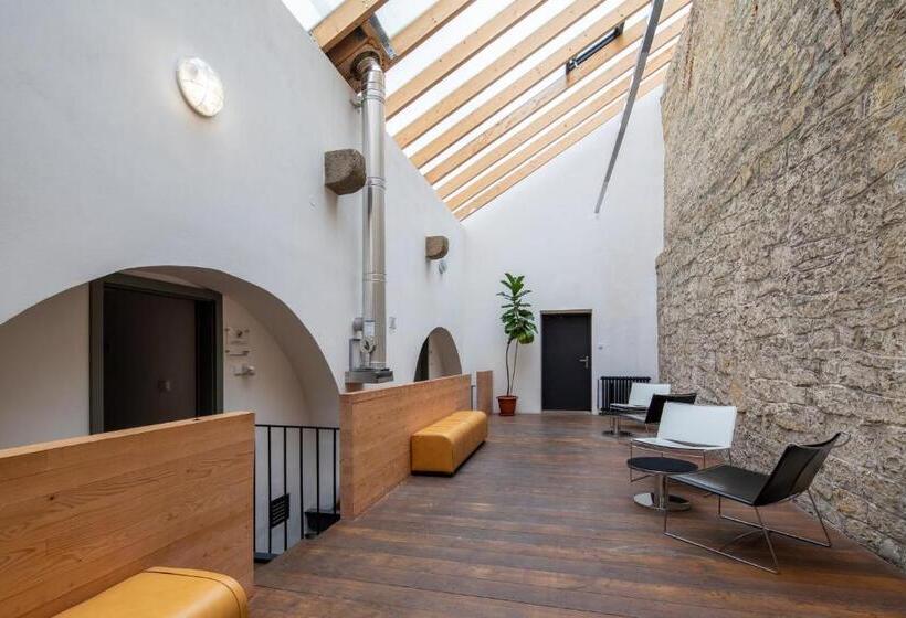 اتاق استاندارد, A Hostel Zámecký Pivovar Litomyšl