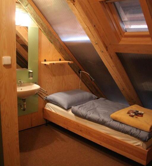 Номер Стандарт Индивидуальный, A Hostel Zámecký Pivovar Litomyšl
