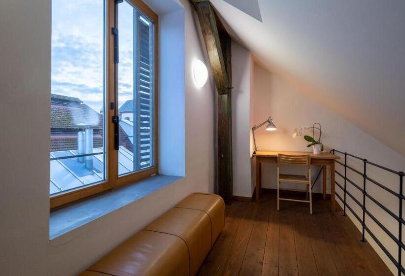 اتاق استاندارد, A Hostel Zámecký Pivovar Litomyšl