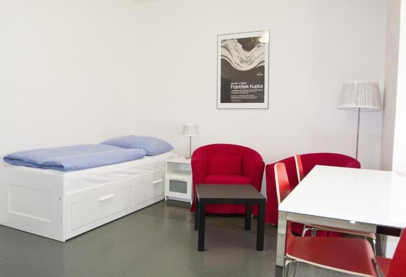 장애인을 위한 스탠다드 룸, A Hostel Zámecký Pivovar Litomyšl