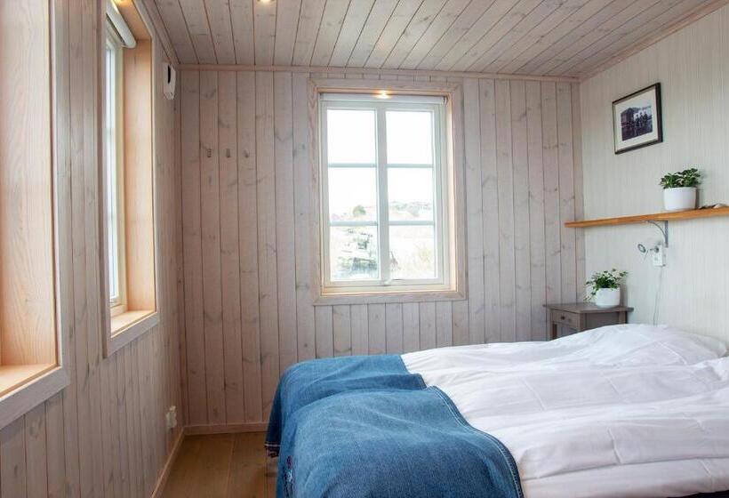 Дом 3 Спальни, Everts Sjöbods Bed & Breakfast