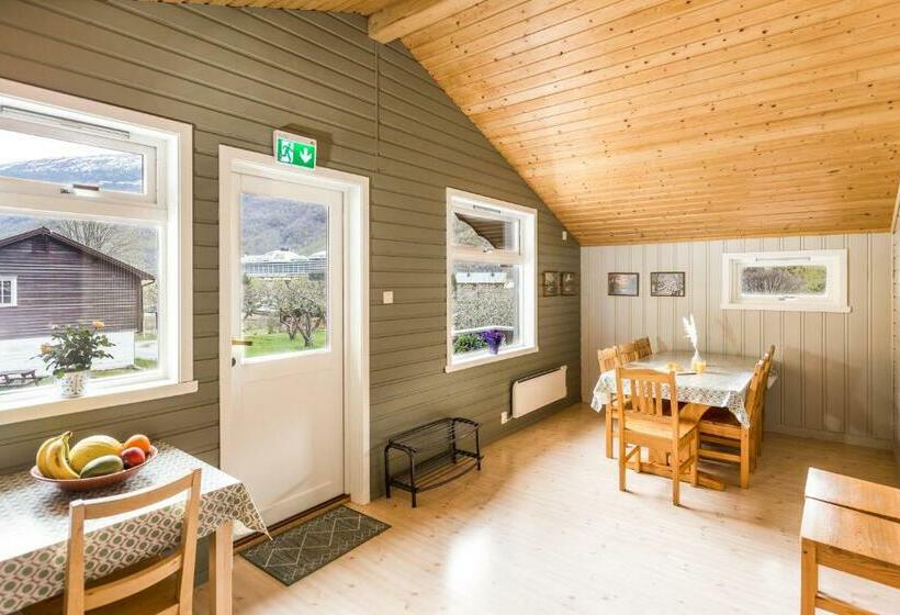 Номер Стандарт Индивидуальный Совместная Ванная, Flåm Hostel