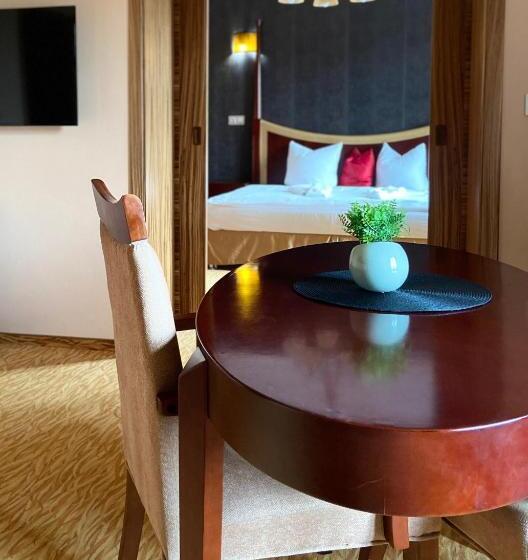 带2个卧室的公寓, Wellness Hotel Beethoven