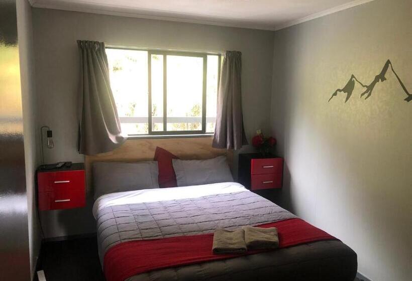 Номер Стандарт, Ivorytowers Accommodation