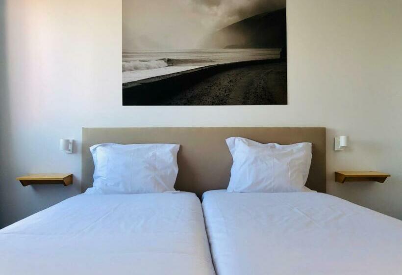 스탠다드 룸, Madeira Surf Camp