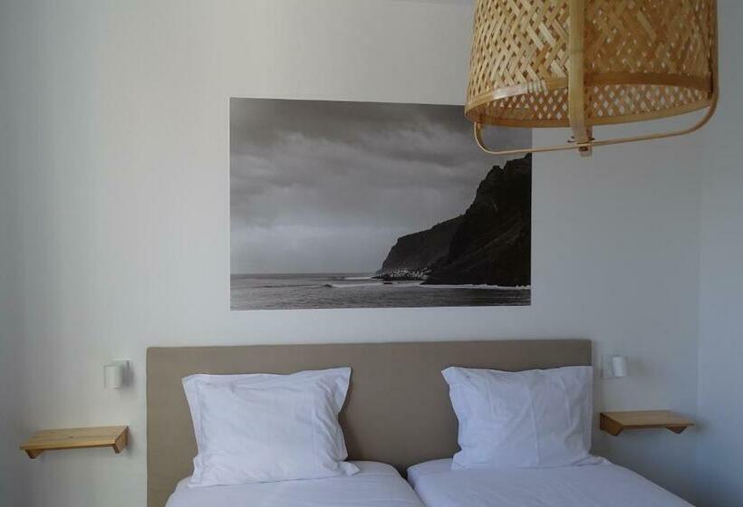 스탠다드 룸, Madeira Surf Camp