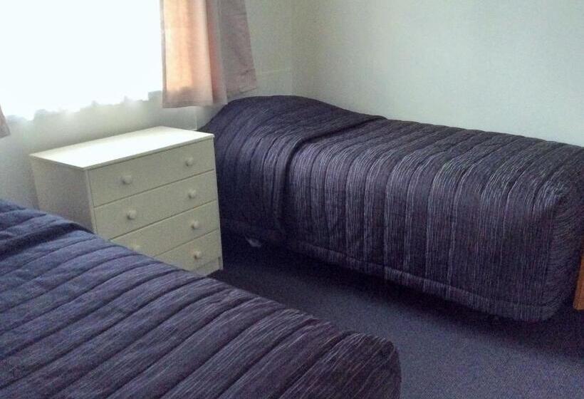 Апартаменты 2 Спальни, Alexandra Garden Court Motel