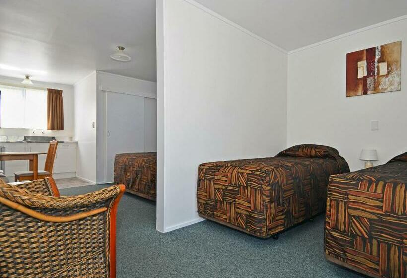 Номер Премиум, Celtic Motel