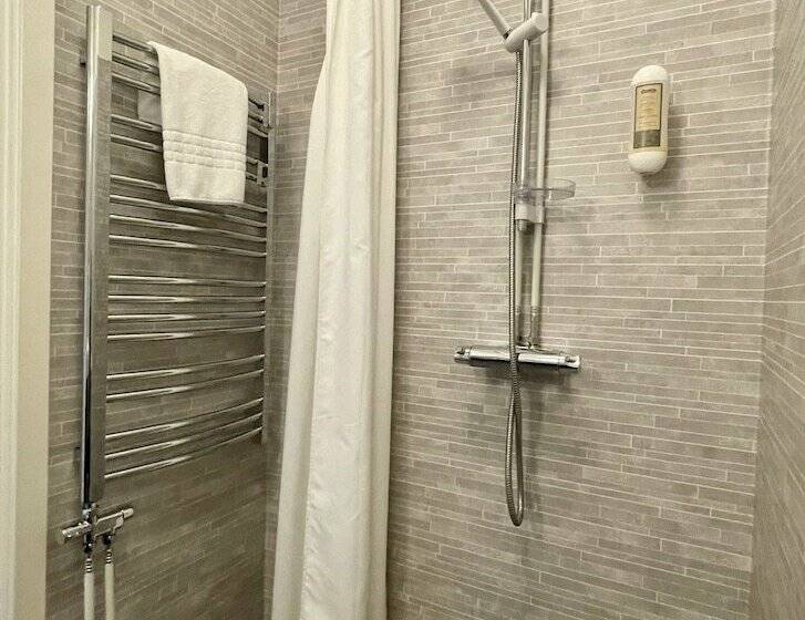 Номер Стандарт Индивидуальный, Kungshaga Hotell
