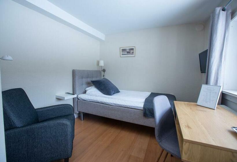 Номер Стандарт Индивидуальный, L Strandvillan B&b