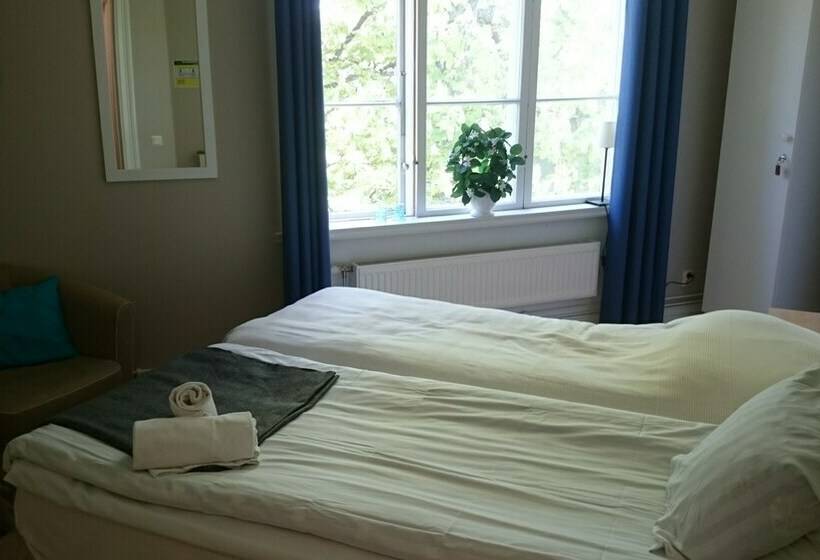 Quarto Estandar, Ediths Pensionat