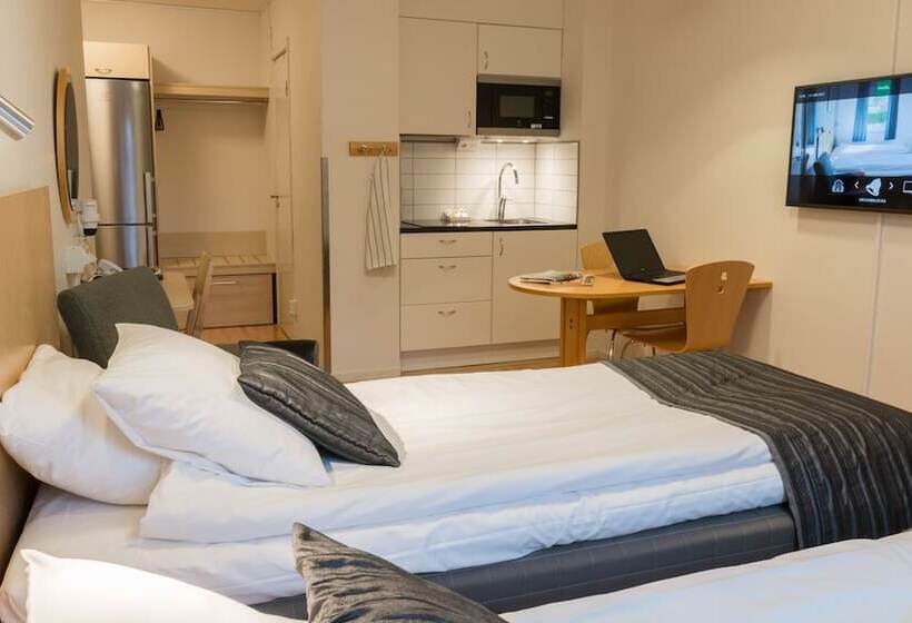 家庭间, Linköpings Cityhotell Och Vandrarhem