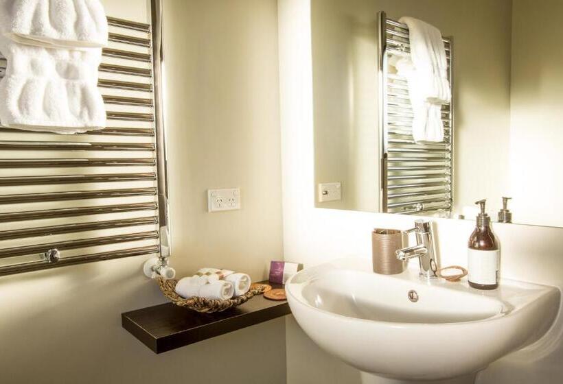 Номер Стандарт, Manuka Lodge B&b