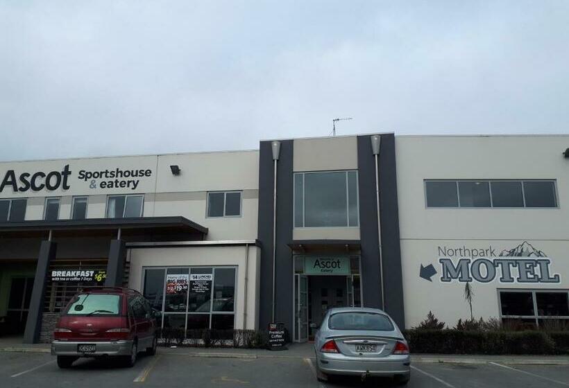 استودیوی استاندارد, Northpark Motel