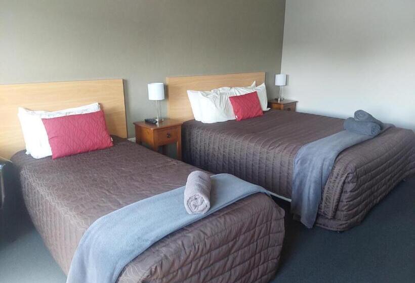 استودیوی استاندارد, Northpark Motel