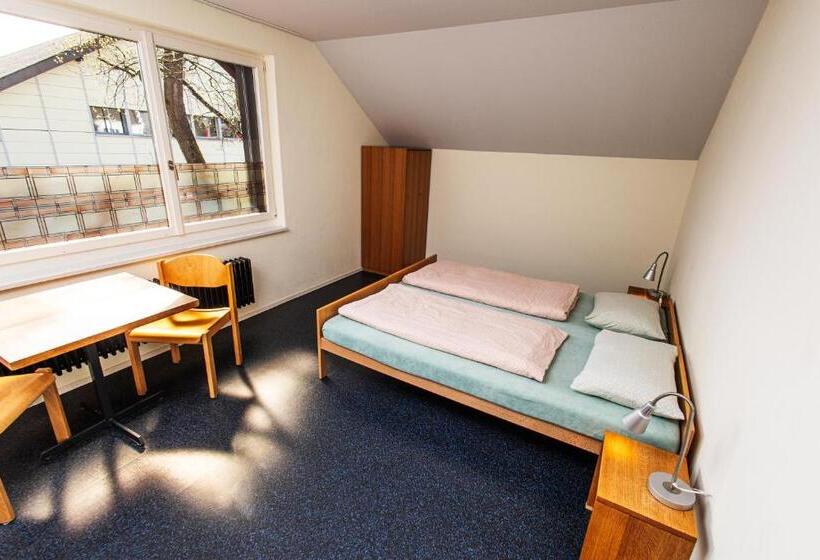 Номер Стандарт Индивидуальный Совместная Ванная, Baden Youth Hostel
