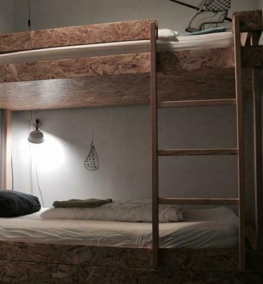 اتاق استاندارد با تخت‌های تاشو, Goodnight Hostel