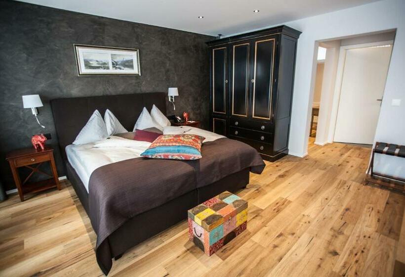 اتاق لوکس, Riviera Loft