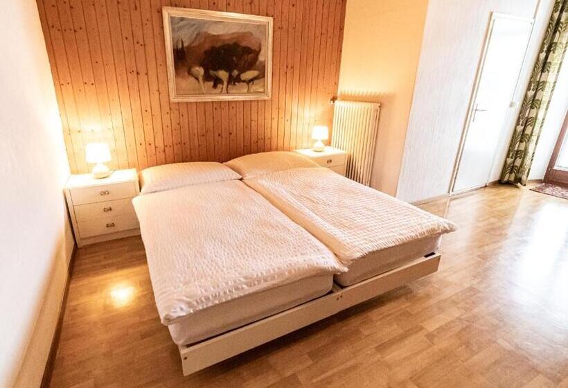 غرفة قياسية مزوَّدة بشُرفة, Exclusive Boutique Hotel Elisabetta