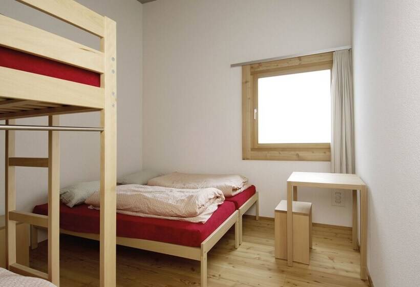 اتاق استاندارد چهار تخته, Scuol Youth Hostel