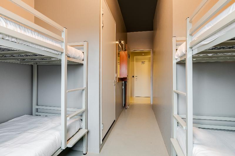 Bed in Shared Room, Clinknoord Hostel