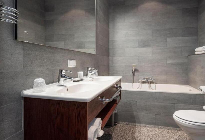 标准间带阳台, Leerhotel Het Klooster