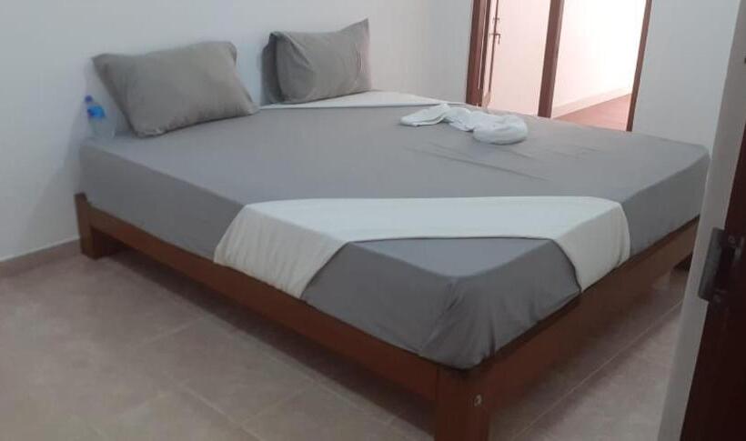 חדר אקונומי, Villa Paradiso