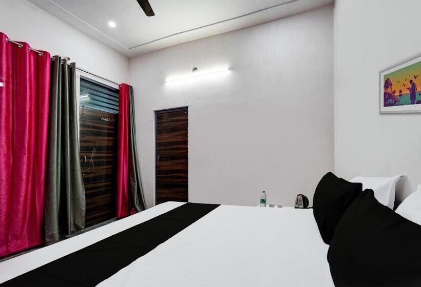 Трехместный Номер Классика, Oyo Kvs Guest House