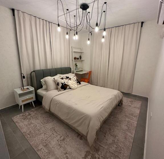 اتاق لوکس, Oasis 460   San Juan   La Placita   Beaches