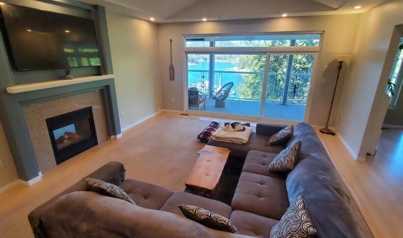 침실 2개 주택, Madeira Park Oceanview Suites