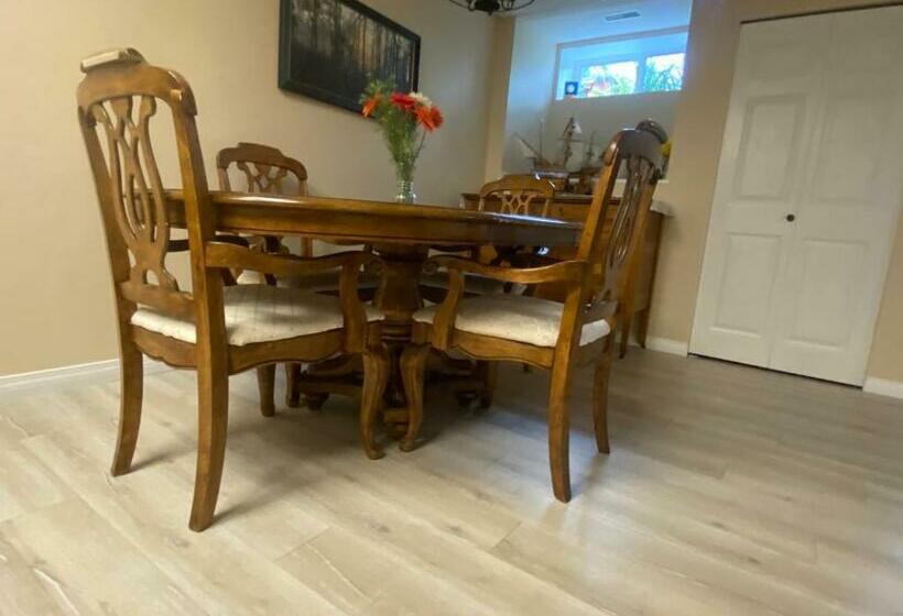 Люкс 2 Спальни, Remo Ridge Bed N Breakfast