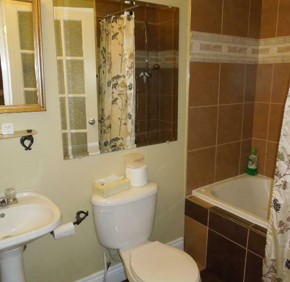 Номер Стандарт с Гидромассажем, Motel Derfal