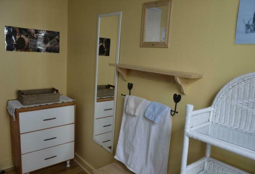 스탠다드 룸 더블 침대, Auberge Internationale Le Tangon