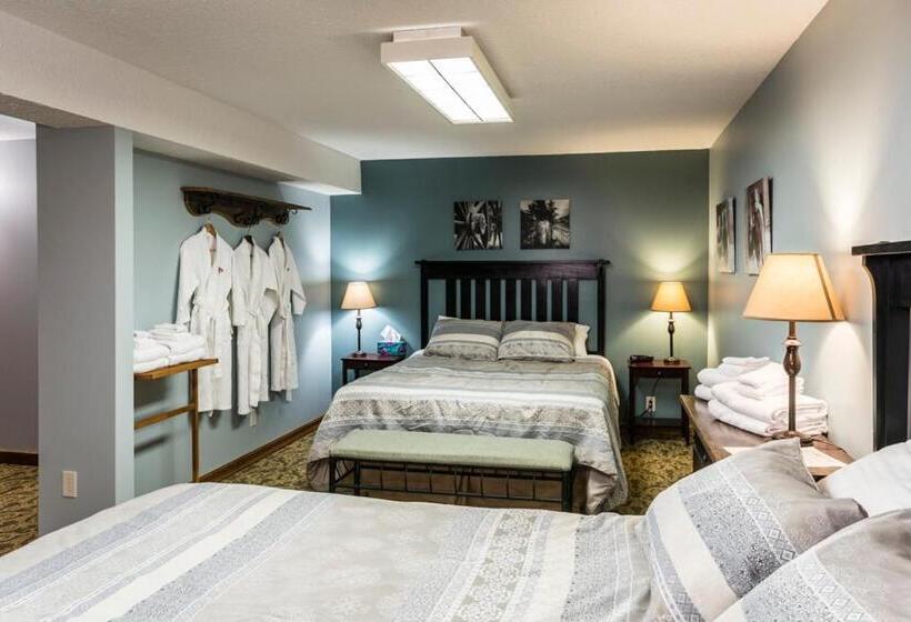 Номер Стандарт, Rustlers Lodge