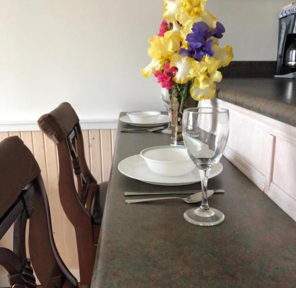 סוויטת 2 חדרי שינה, Qualicum Breeze Beach Resort