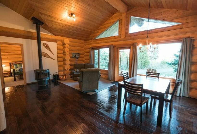 Хижина Deluxe, Ten Ee Ah Lodge & Campground