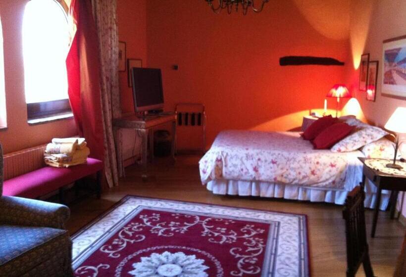 سوییت جونیور, Mas Vilosa Bed And Breakfast