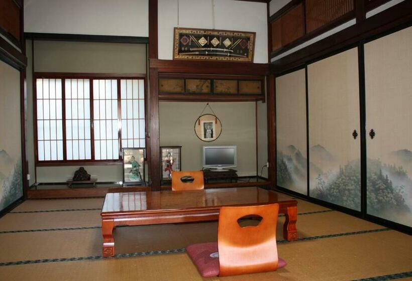 غرفة قياسية حمام مشترك, Tamonkan