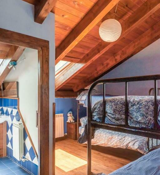 Кровать в Общей Комнате, Albergue A Noguera