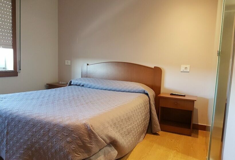 Номер Стандарт, Hostal Galicia Arteixo