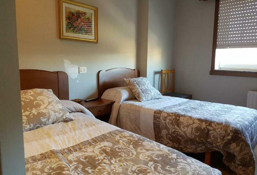 Номер Стандарт, Hostal Galicia Arteixo