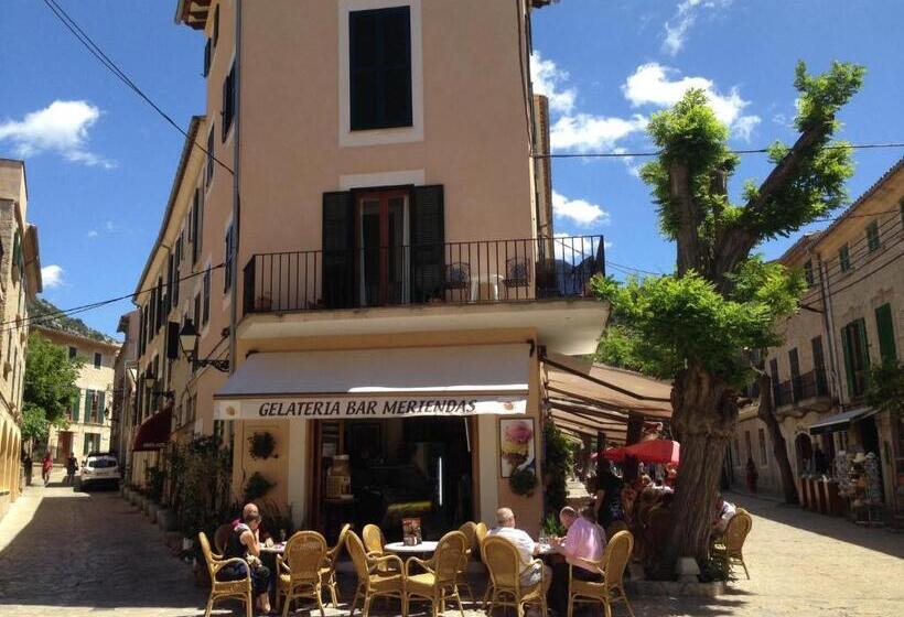 Студио Стандарт с Балконом, Allotjaments Serra De Tramuntana