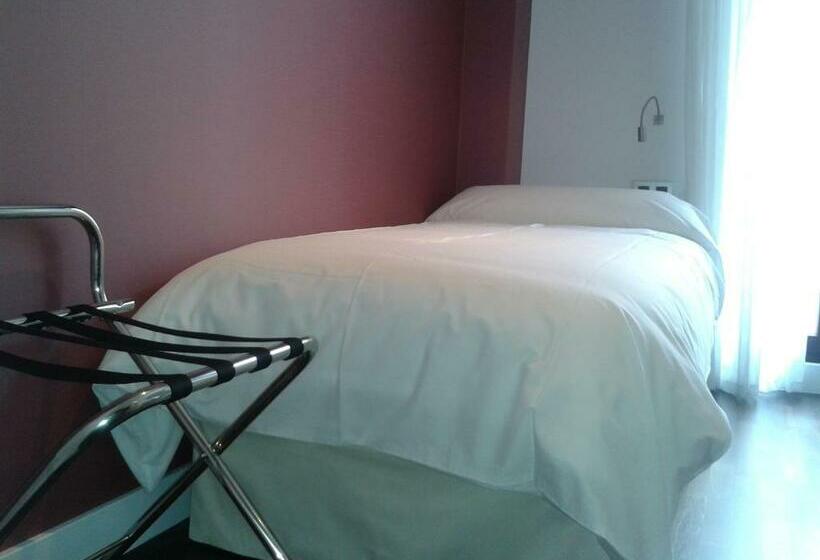 غرفة قياسية فردية, Las Casas De Pandreula