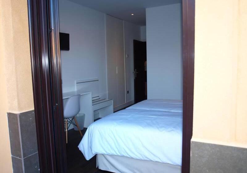 غرفة قياسية, Las Casas De Pandreula