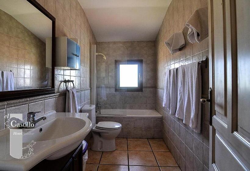 Апартаменты 3 Спальни, Rural El Castillo