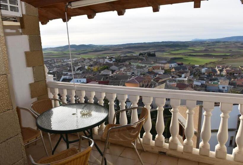 Апартаменты 3 Спальни, Rural El Castillo