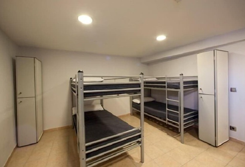 اتاق خانوادگی, Somianatura   Hostel