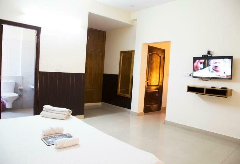 디럭스 룸, Corbett Treat Resort