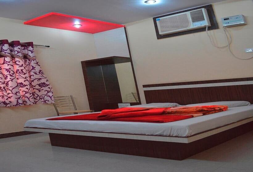 اتاق لوکس, Mittal Inn